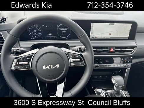 New 2026 Kia Seltos EX AWD/4WD image 17