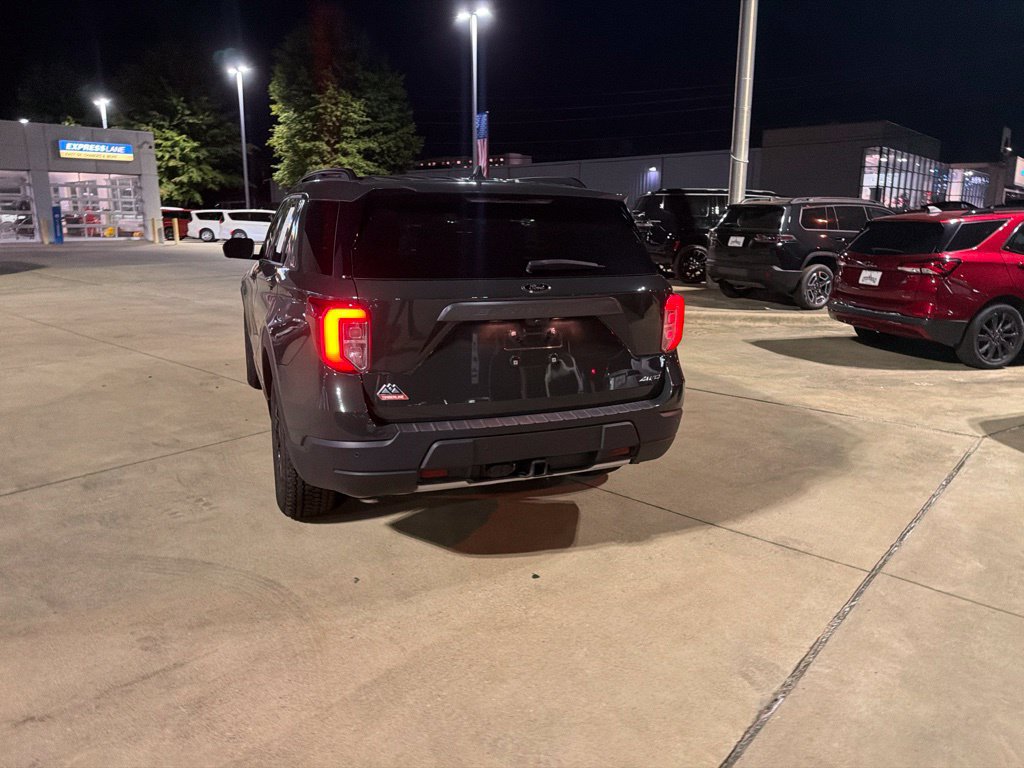 Used 2023 Ford Explorer Timberline AWD/4WD image 17