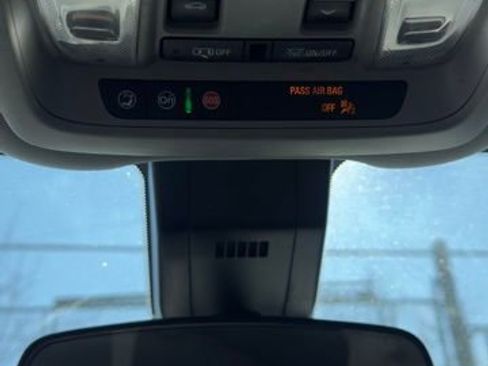 Used 2024 Chevrolet Equinox LT w/ LPO, Floor Liner Package image 19