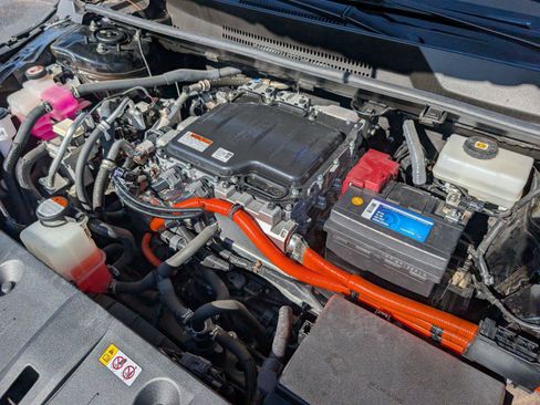 Used 2023 Subaru Solterra AWD image 14