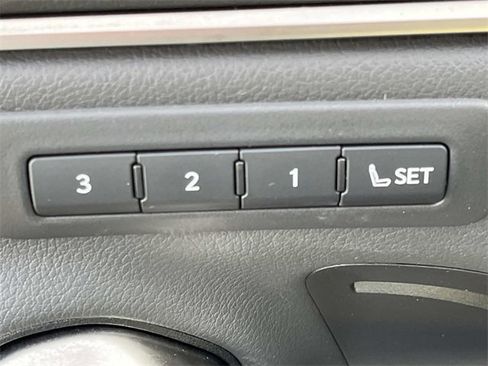 Used 2021 Lexus ES 350 Ultra Luxury w/ Accessory Package 2 image 30