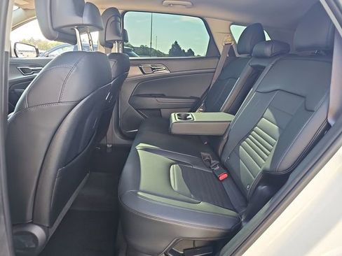 Used 2023 Kia Sportage SX Prestige image 8