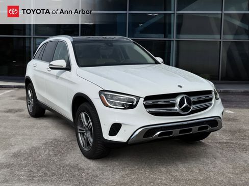 Used 2021 Mercedes-Benz GLC 300 4MATIC image 1