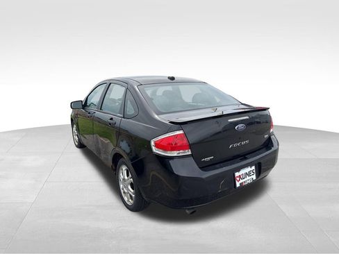 Used 2009 Ford Focus SES FWD image 6
