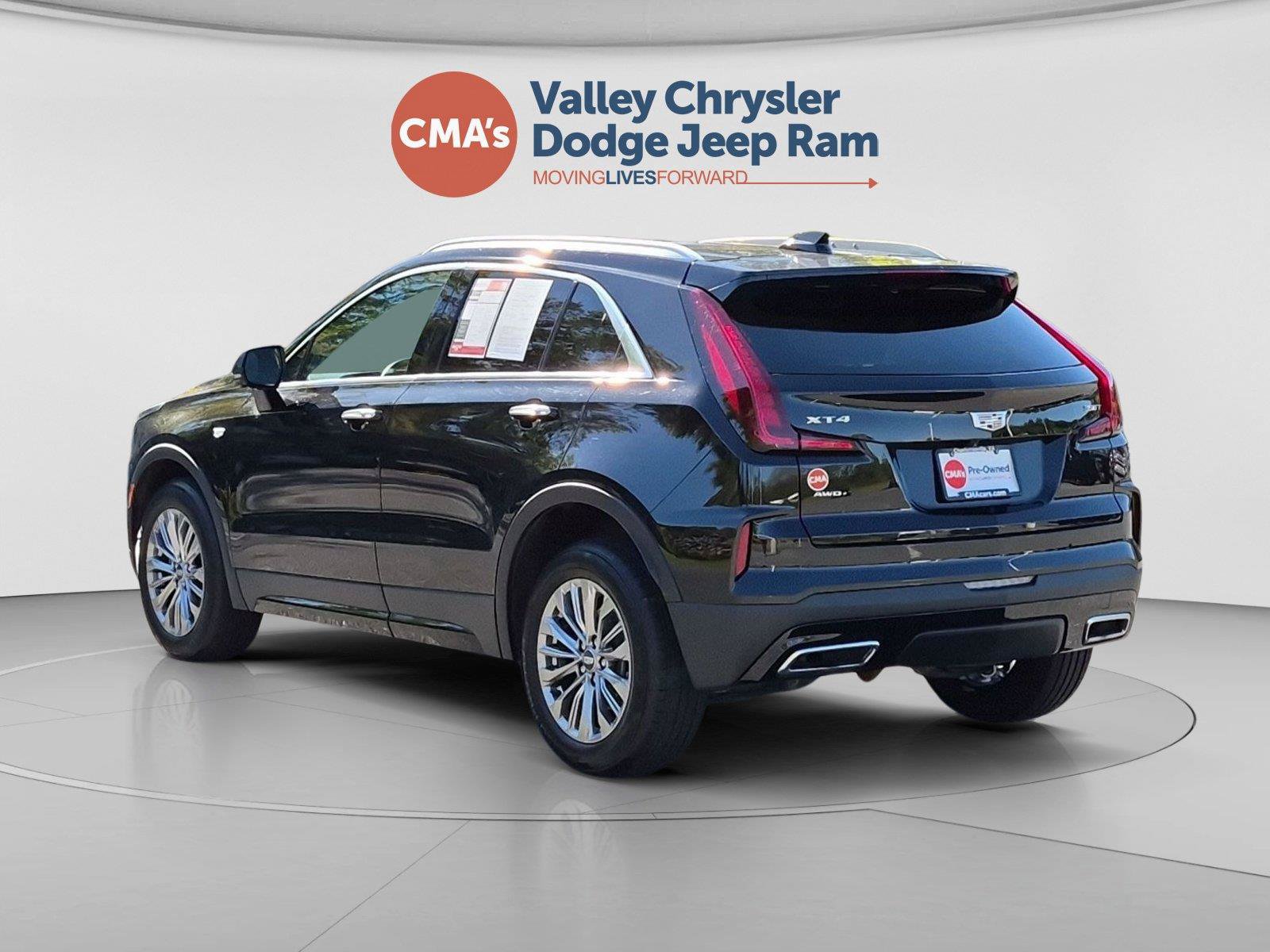 Used 2025 Cadillac XT4 Premium Luxury AWD/4WD image 3