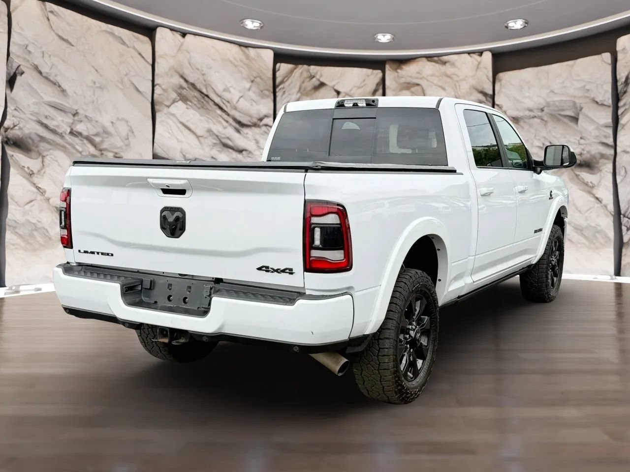 Used 2022 RAM 2500 Limited AWD/4WD image 7