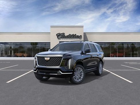 Used 2026 Cadillac Escalade Luxury w/ LPO, Floor Liner Package AWD/4WD image 8
