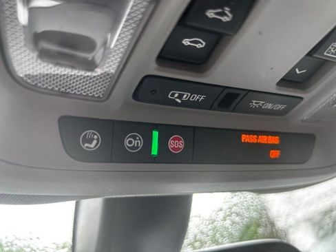 Used 2018 GMC Terrain SLT w/ Preferred Package AWD/4WD image 30