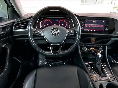 Used 2019 Volkswagen Jetta SEL FWD image 6