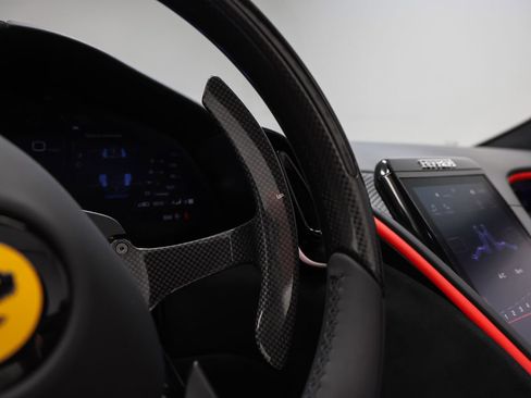 Certified 2025 Ferrari Roma Spider RWD image 53
