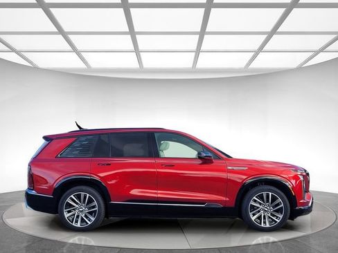 New 2026 Cadillac Vistiq Sport w/ LPO, Floor Liner Package image 4