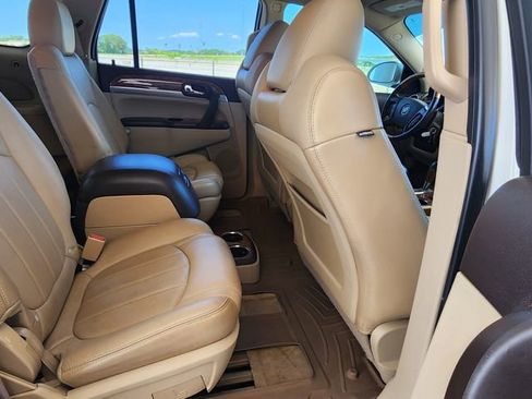 Used 2011 Buick Enclave CXL FWD image 25