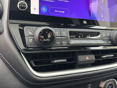 Used 2024 Toyota Grand Highlander Platinum image 22