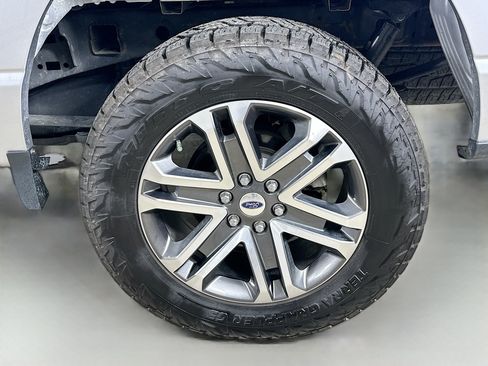 Used 2022 Ford F150 XL w/ STX Appearance Package AWD/4WD image 36