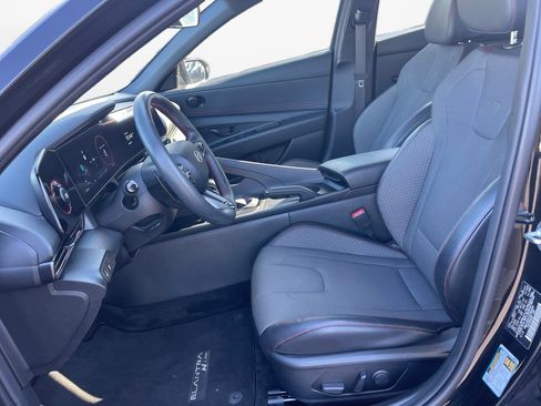 Certified 2025 Hyundai Elantra N Line image 9