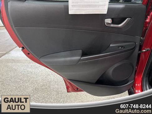Used 2021 Hyundai Kona Ultimate w/ Cargo Package AWD/4WD image 14