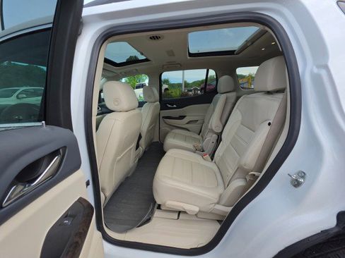 Used 2020 GMC Acadia Denali w/ Trailering Package AWD/4WD image 23