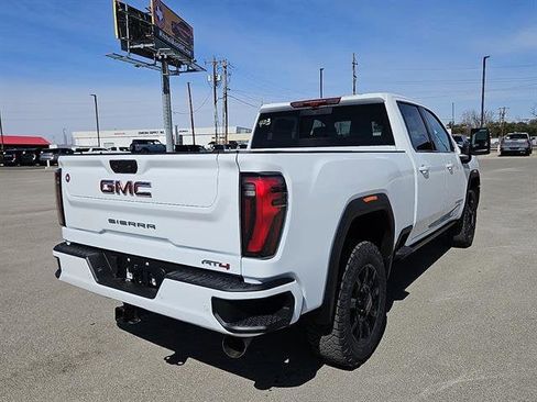 New 2026 GMC Sierra 2500 AT4 w/ AT4 Premium Plus Package image 5