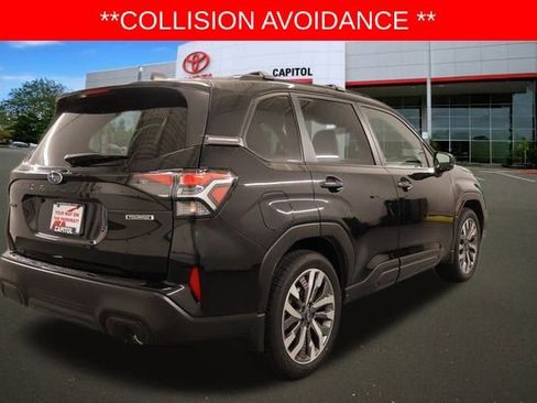 Used 2025 Subaru Forester Touring w/ Popular Package - Touring image 3