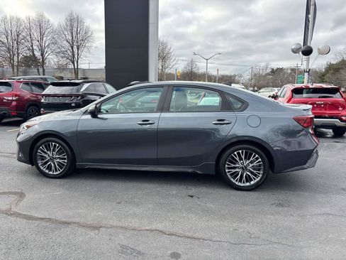 Used 2023 Kia Forte GT-Line image 2