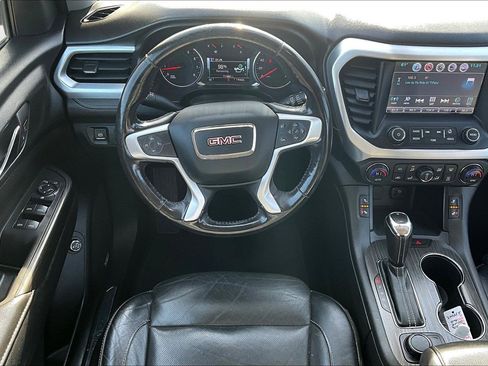 Used 2018 GMC Acadia SLT image 5