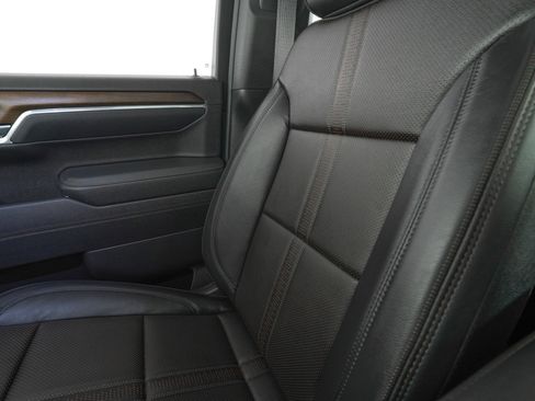 Used 2026 Chevrolet Silverado 1500 High Country w/ High Country Premium Package RWD image 27