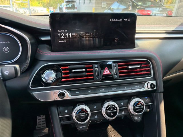 Used 2023 Genesis G70 3.3T w/ Sport Prestige Package AWD/4WD image 28