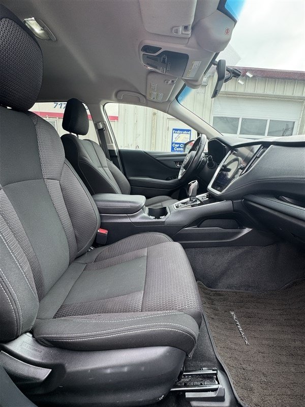 Used 2021 Subaru Outback Premium AWD/4WD image 14