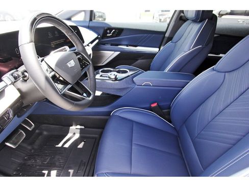 New 2026 Cadillac Optiq Sport 2 AWD/4WD image 6