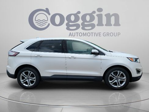 Used 2018 Ford Edge Titanium FWD image 6