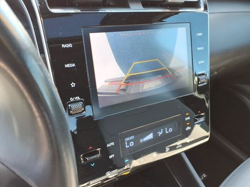 Used 2022 Hyundai Santa Cruz SEL Premium AWD/4WD image 19