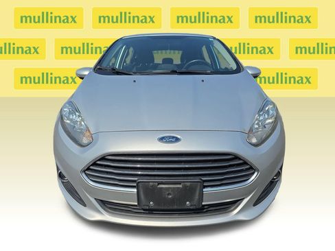 Used 2016 Ford Fiesta SE w/ Equipment Group 201A FWD image 10