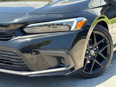 Used 2024 Honda Civic Sport image 3