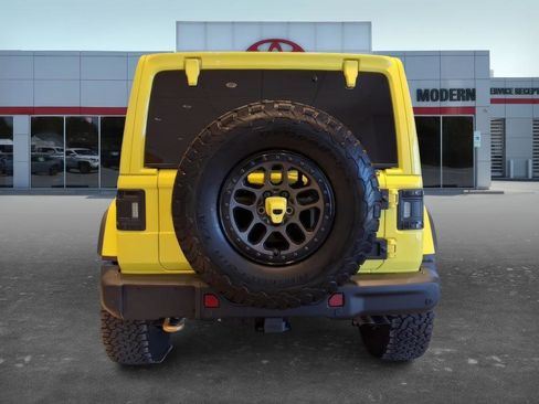Used 2023 Jeep Wrangler Unlimited Rubicon 392 w/ Xtreme Recon 35" Tire Package AWD/4WD image 5