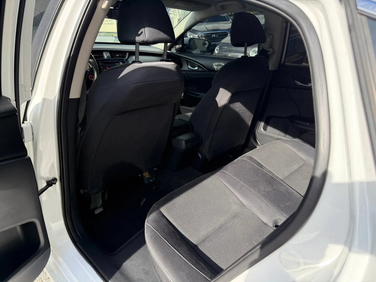 Used 2019 Honda Insight LX image 29