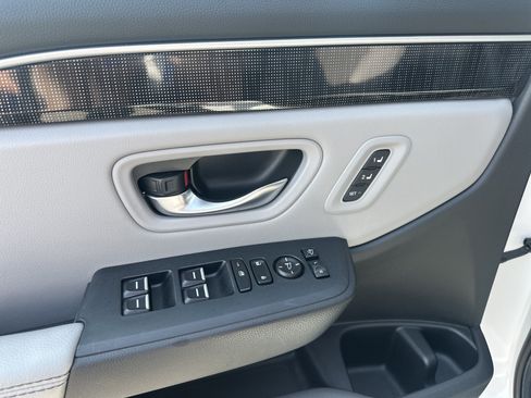 Certified 2024 Honda Pilot Elite image 22