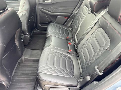 Used 2023 Ford Escape ST-Line Elite w/ Premium Technology Package AWD/4WD image 20
