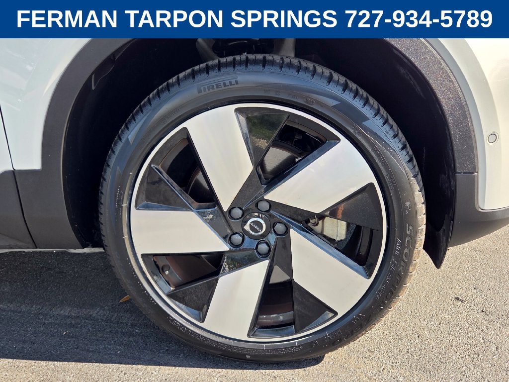 Certified 2023 Volvo C40 P8 Recharge Plus w/ Climate Package AWD/4WD image 11
