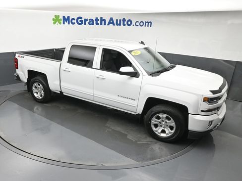 Used 2017 Chevrolet Silverado 1500 LT w/ All Star Edition AWD/4WD image 3