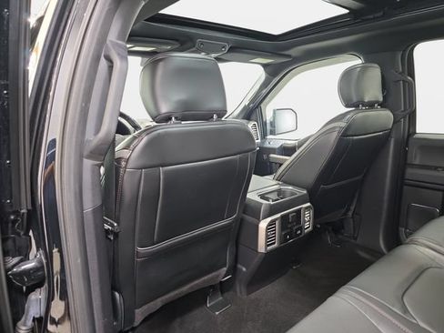 Used 2018 Ford F150 Platinum w/ Equipment Group 701A Luxury AWD/4WD image 12