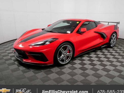 Used 2024 Chevrolet Corvette Stingray Premium Conv w/ Z51 Performance Package RWD image 47