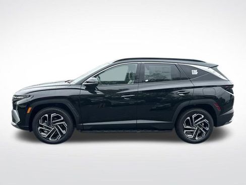 New 2025 Hyundai Tucson Limited AWD/4WD image 2