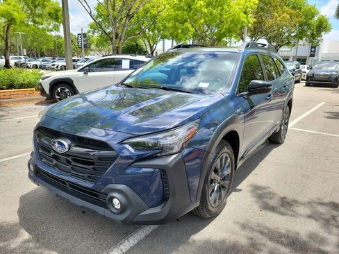 Used 2024 Subaru Outback Onyx Edition XT AWD/4WD image 2