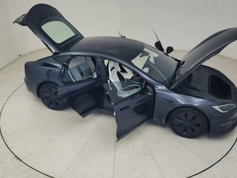 Used 2025 Tesla Model S Plaid image 77