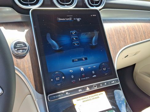 New 2025 Mercedes-Benz GLC 300 4MATIC image 16