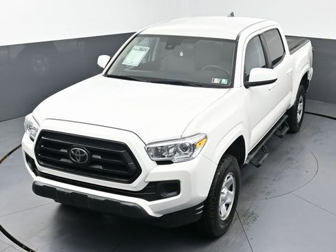 Used 2022 Toyota Tacoma SR w/ SR Convenience Package image 39