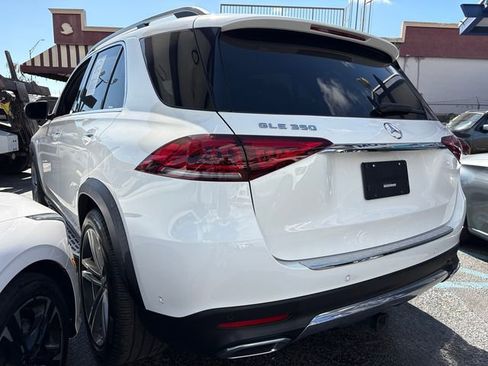 Used 2021 Mercedes-Benz GLE 350 4MATIC image 11