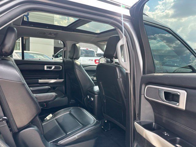 Used 2021 Ford Explorer XLT w/ Equipment Group 202A RWD image 15