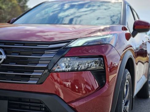 New 2026 Nissan Rogue SV image 9