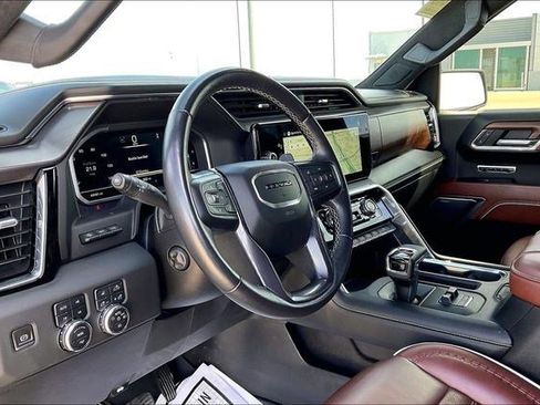 Used 2023 GMC Sierra 1500 Denali Ultimate image 16